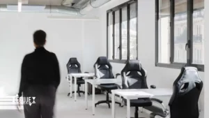 Espace de travail flexible à l'ECUJE Factory (Paris 10)