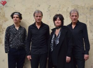 The Hook @Axelle Du Rouret The Hook @Axelle Du Rouret