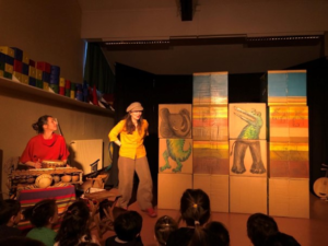 Le petit monde en carton