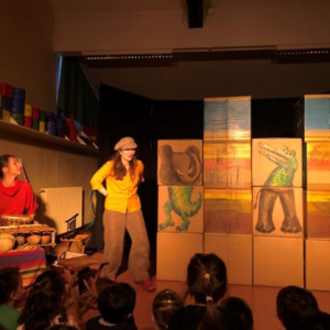 Le petit monde en carton