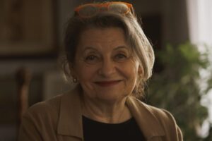 Portrait Esther Leneman